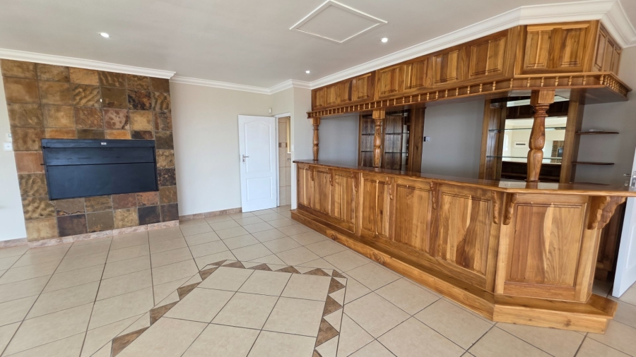 3 Bedroom Property for Sale in Menkenkop Western Cape